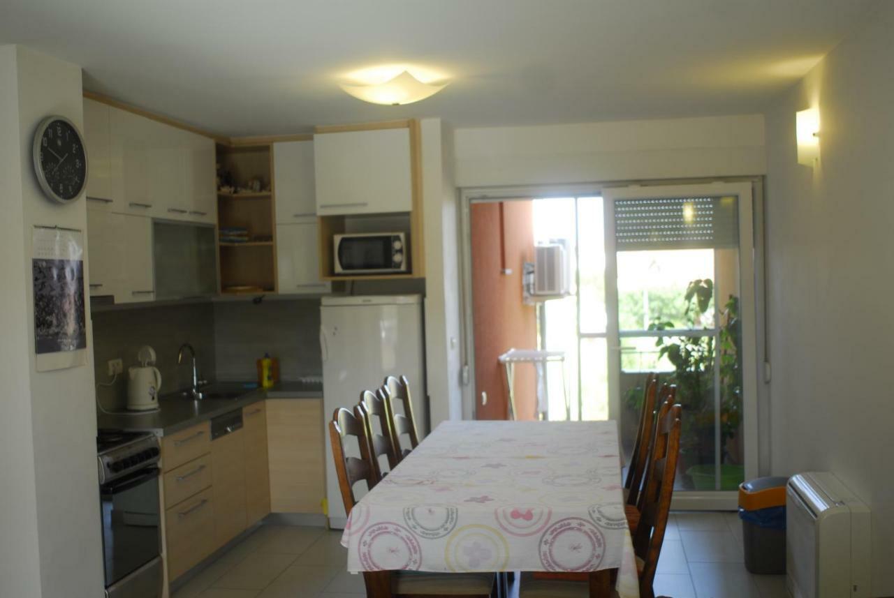 Apartment Pijaca Nin Exterior photo